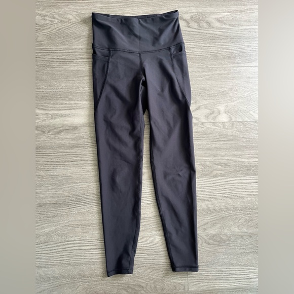 Old Navy Black High-Waisted Powersoft Full Length Leggings with Pockets Small - Picture 3 of 9